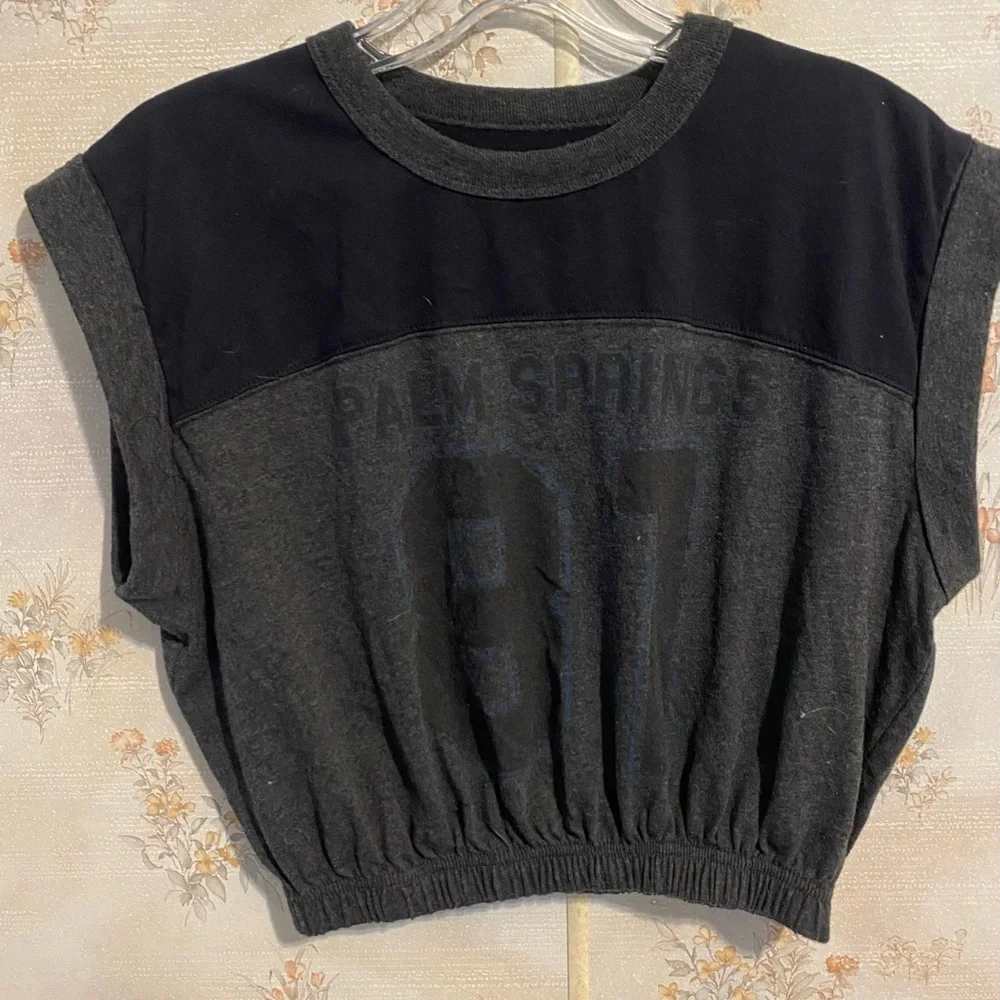Trendy Black and Gray Crop Top - Picture 1 of 3